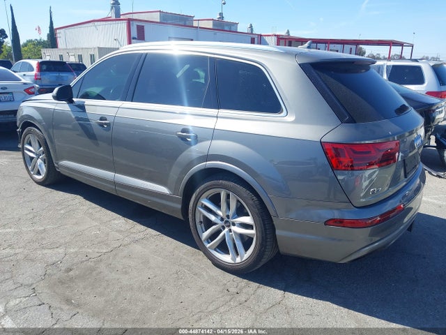 Продаж на аукціоні авто 2017 Audi Q7 3.0t Premium, vin: WA1VAAF79HD002566, номер лоту: 44874142