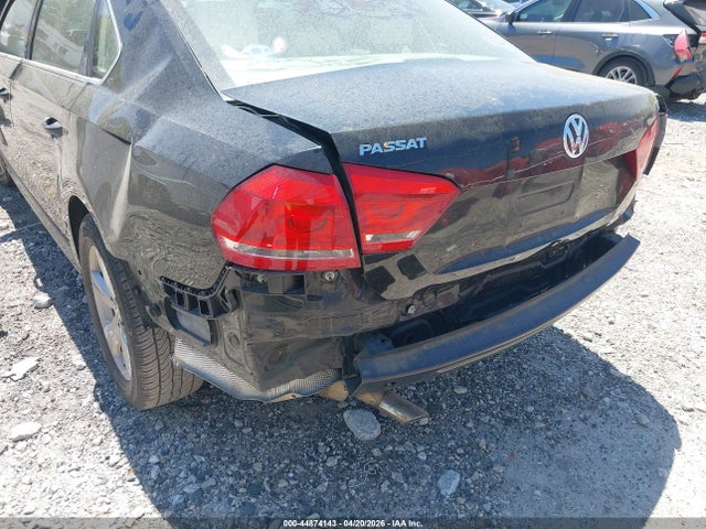 Продажа на аукционе авто 2014 Volkswagen Passat 2.5l Se, vin: 1VWBH7A32EC017288, номер лота: 44874143
