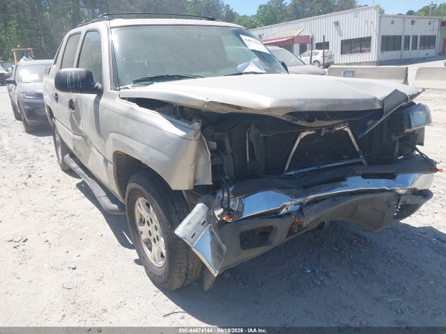 44874144 :رقم المزاد ، 3GNEC12T84G157066 vin ، 2004 Chevrolet Avalanche 1500 مزاد بيع