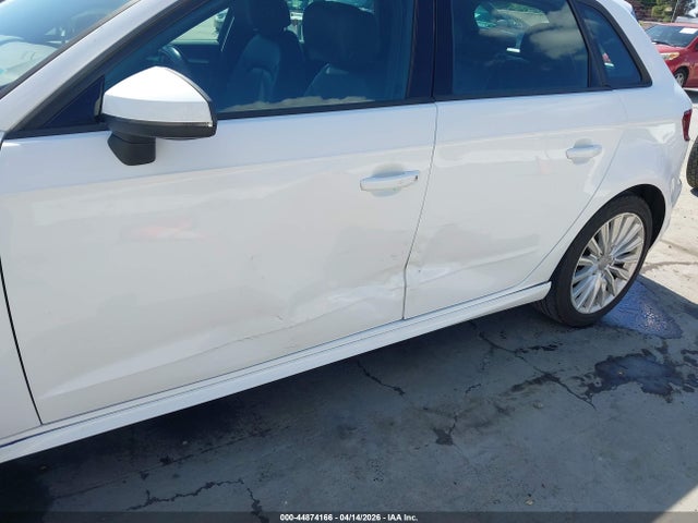WAUUPBFFXGA153068 Audi A3 E-tron 1.4t Premium