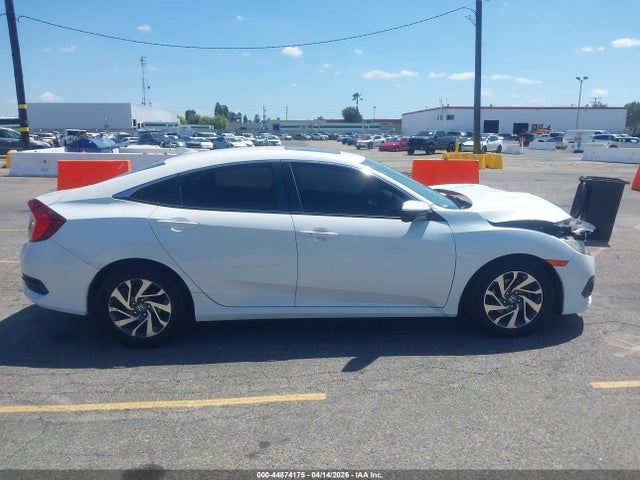 Honda CIVIC EX 2017 2HGFC2F87HH546975 Image 13