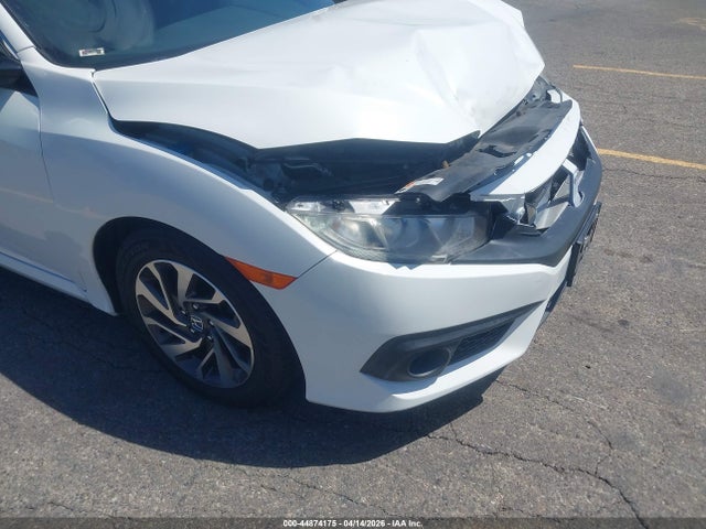 Honda CIVIC EX 2017 2HGFC2F87HH546975 Image 18