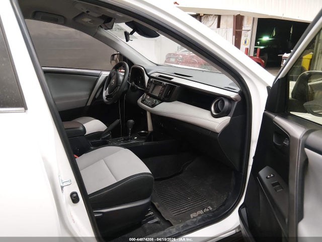 Aukcja sprzedaży 2018 Toyota Rav4 Hybrid Le, vin: JTMRJREV5JD256402, numer aukcji: 44874208