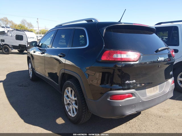 2018 JEEP CHEROKEE 1C4PJMCB5JD528577 Photo 2