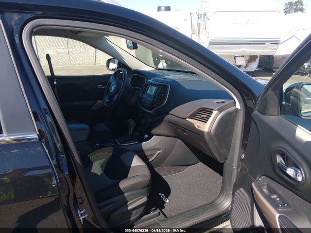 2018 JEEP CHEROKEE 1C4PJMCB5JD528577 Photo 4