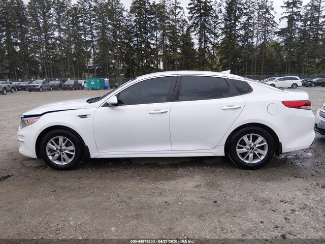 5XXGT4L36JG185500 KIA Optima Lx