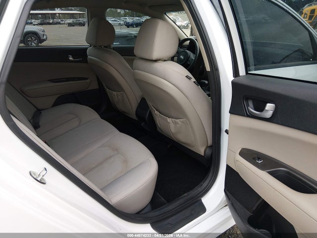 5XXGT4L36JG185500 KIA Optima Lx