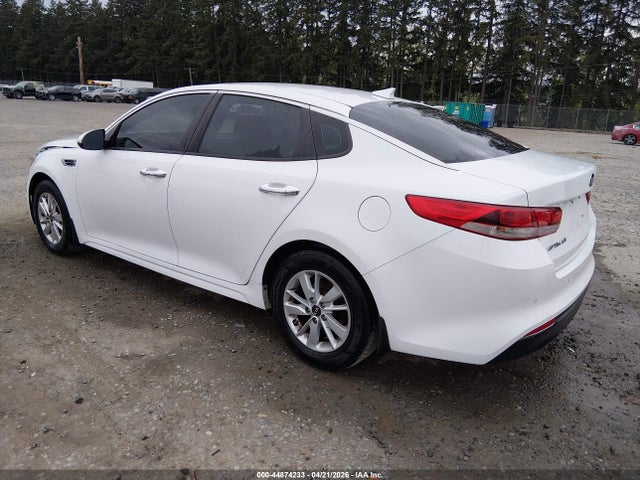 5XXGT4L36JG185500 KIA Optima Lx