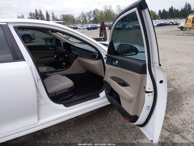 5XXGT4L36JG185500 KIA Optima Lx