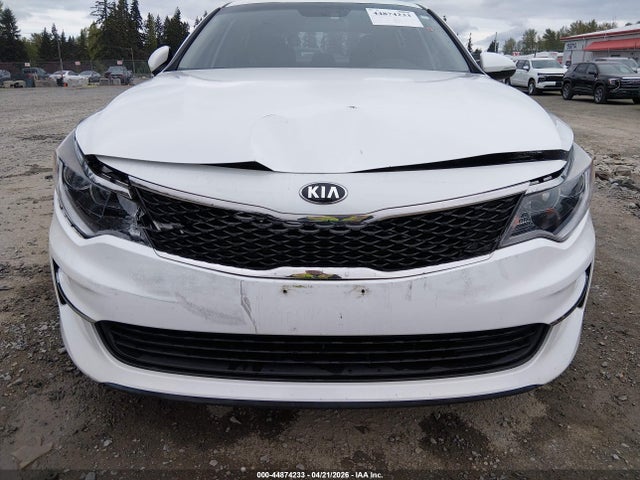 5XXGT4L36JG185500 KIA Optima Lx