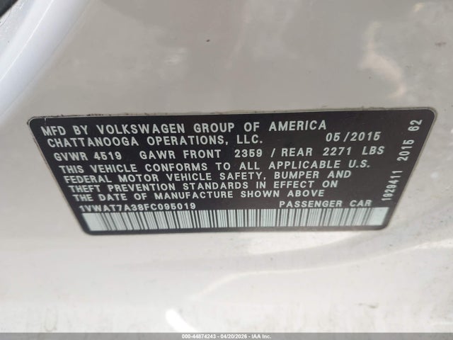 2015 Volkswagen Passat 1.8t S მანქანა იყიდება აუქციონზე, vin: 1VWAT7A38FC095019, აუქციონის ნომერი: 44874243