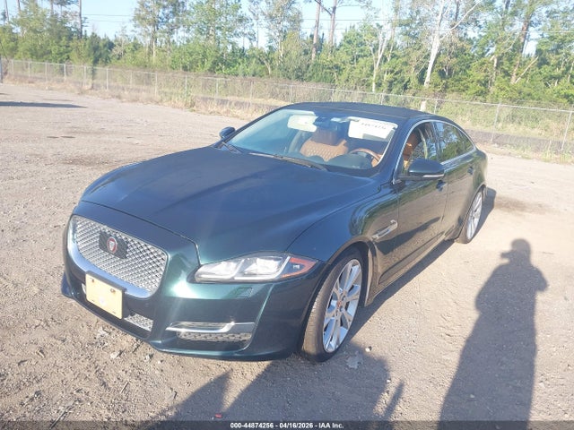 2017 JAGUAR XJ SAJWJ2GD5H8W04668 Photo 1