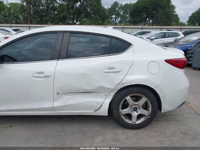 Продажа на аукционе авто 2016 Mazda Mazda3 I Touring, vin: 3MZBM1W71GM286131, номер лота: 44874304