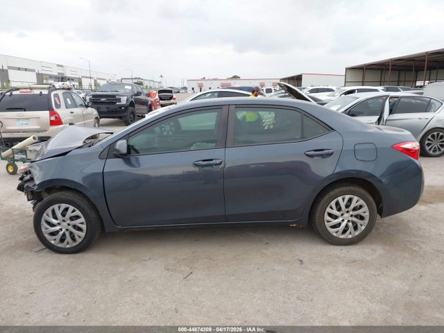 Продажа на аукционе авто 2017 Toyota Corolla Le, vin: 5YFBURHE3HP736577, номер лота: 44874309