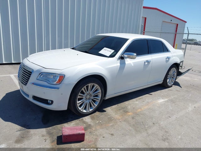 44874316 :رقم المزاد ، 2C3CA5CG7BH528640 vin ، 2011 Chrysler 300 Limited مزاد بيع