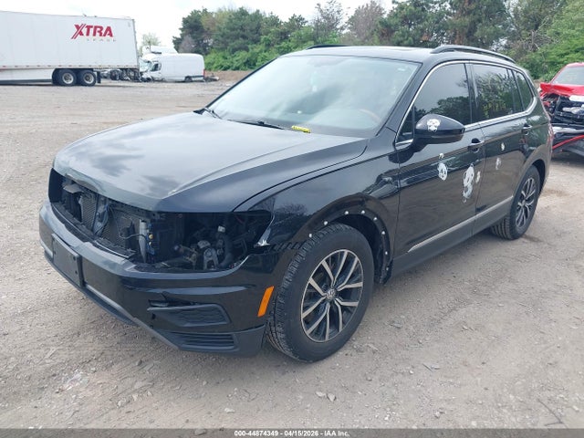 44874349 :رقم المزاد ، 3VV2B7AX7JM206200 vin ، 2018 Volkswagen Tiguan 2.0t Se/2.0t Sel مزاد بيع