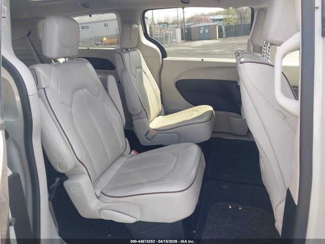 2020 Chrysler Pacifica Limited მანქანა იყიდება აუქციონზე, vin: 2C4RC1GG1LR195429, აუქციონის ნომერი: 44874352