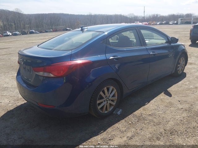 Продажа на аукционе авто 2016 Hyundai Elantra Se, vin: KMHDH4AE5GU544875, номер лота: 44874353