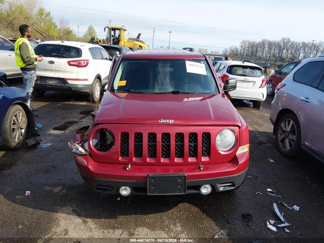 2012 Jeep Patriot Latitude მანქანა იყიდება აუქციონზე, vin: 1C4NJRFB7CD621992, აუქციონის ნომერი: 44874370