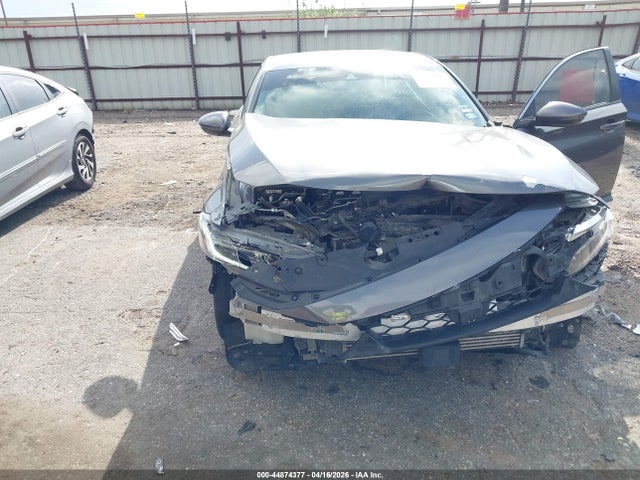 2018 Honda Accord Ex-l მანქანა იყიდება აუქციონზე, vin: 1HGCV1F57JA204931, აუქციონის ნომერი: 44874377