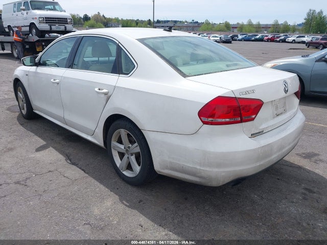 Продаж на аукціоні авто 2015 Volkswagen Passat 1.8t Limited Edition, vin: 1VWAT7A39FC114869, номер лоту: 44874381