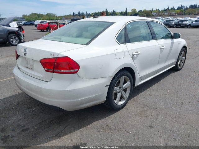 Продаж на аукціоні авто 2015 Volkswagen Passat 1.8t Limited Edition, vin: 1VWAT7A39FC114869, номер лоту: 44874381
