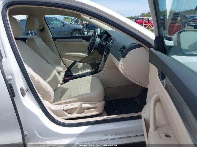 Продаж на аукціоні авто 2015 Volkswagen Passat 1.8t Limited Edition, vin: 1VWAT7A39FC114869, номер лоту: 44874381