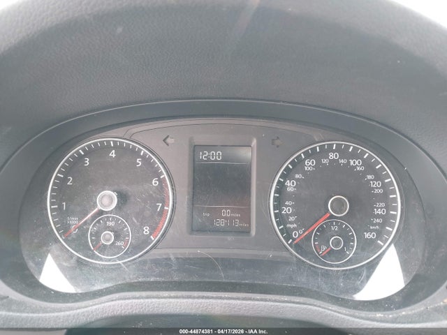 Продаж на аукціоні авто 2015 Volkswagen Passat 1.8t Limited Edition, vin: 1VWAT7A39FC114869, номер лоту: 44874381