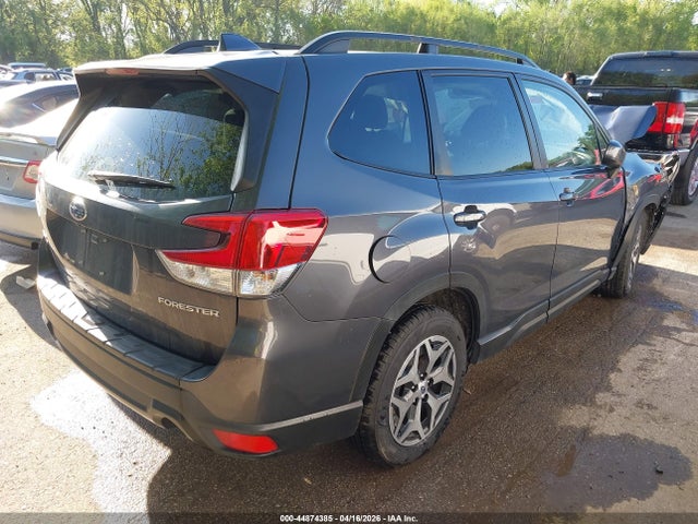 44874385 :رقم المزاد ، JF2SKAJC2MH561729 vin ، 2021 Subaru Forester Premium مزاد بيع