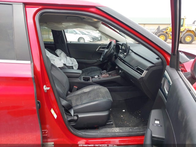 44874405 :رقم المزاد ، JA4J4UA83NZ026724 vin ، 2022 Mitsubishi Outlander Black Edition S-awc/se 2.5 S-awc/se Launch Edition S-awc مزاد بيع