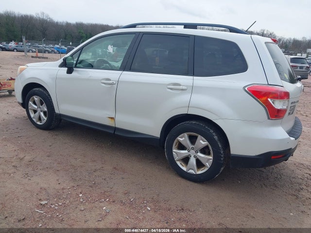 2014 SUBARU FORESTER JF2SJAEC7EH532158 Photo 2