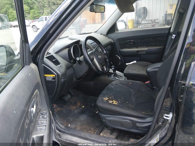 44874447 :رقم المزاد ، KNDJT2A60D7531240 vin ، 2013 Kia Soul + مزاد بيع
