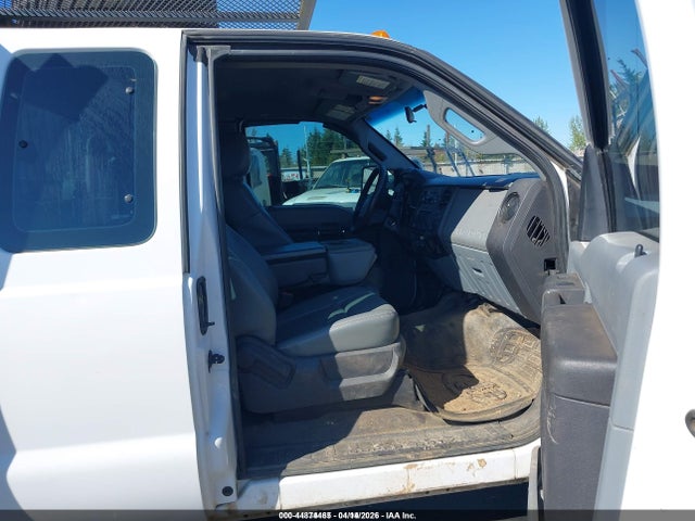 Ford F-550 Chassis Xl 2015 1FD0X5HT9FEA04739 Image 5