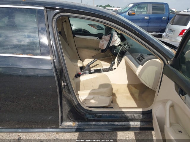 44874466 :رقم المزاد ، 1VWBN7A36CC078780 vin ، 2012 Volkswagen Passat 2.0l Tdi Se مزاد بيع