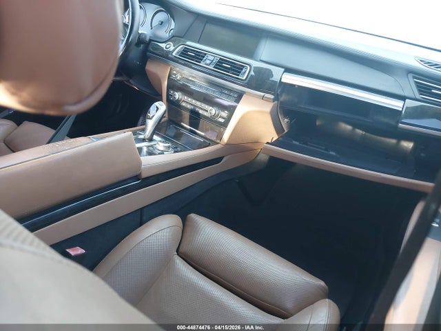 2012 Bmw 750i მანქანა იყიდება აუქციონზე, vin: WBAKA8C51CDS99858, აუქციონის ნომერი: 44874476