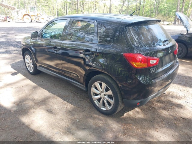 2015 MITSUBISHI OUTLANDER SPORT 4A4AP3AU5FE024009 Photo 2