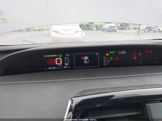 JTDKBRFU0H3035410 Toyota Prius Two
