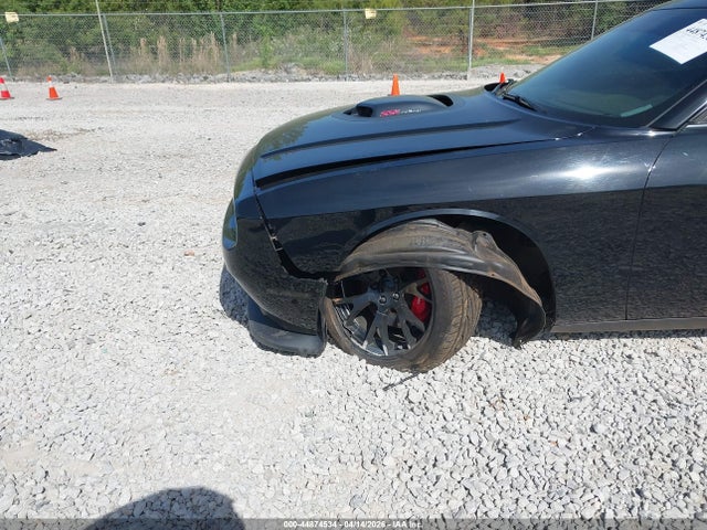 Dodge Challenger 392 Hemi Scat Pack Shaker 2018 2C3CDZFJ2JH131440 Image 6