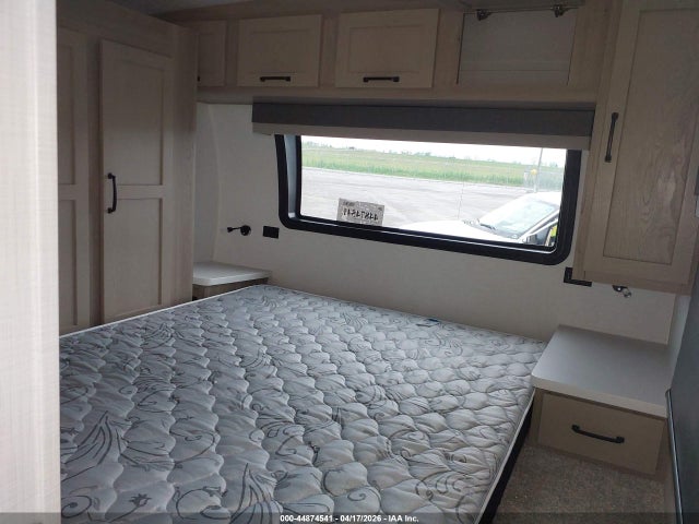 2025 Forest River Rockwood Mini Lite მანქანა იყიდება აუქციონზე, vin: 4X4TRLB27SD461981, აუქციონის ნომერი: 44874541