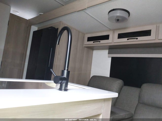 2025 Forest River Rockwood Mini Lite მანქანა იყიდება აუქციონზე, vin: 4X4TRLB27SD461981, აუქციონის ნომერი: 44874541