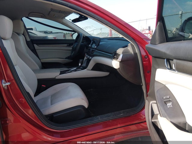 2018 Honda Accord Lx მანქანა იყიდება აუქციონზე, vin: 1HGCV1F12JA067636, აუქციონის ნომერი: 44874543