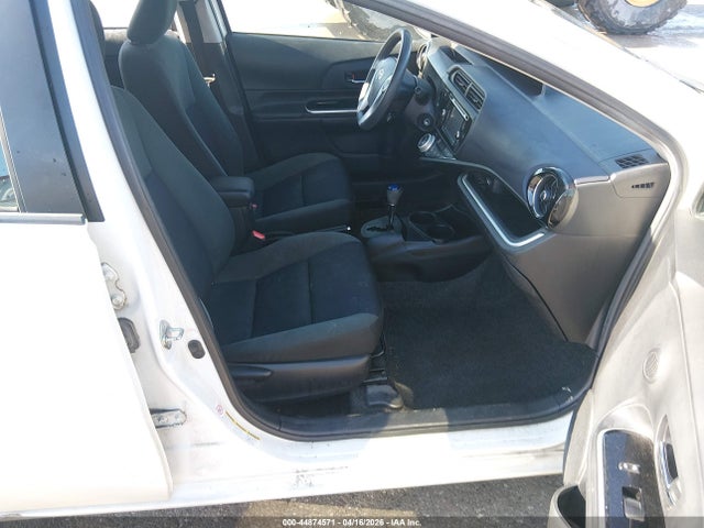 Продаж на аукціоні авто 2015 Toyota Prius C Two, vin: JTDKDTB38F1097313, номер лоту: 44874571