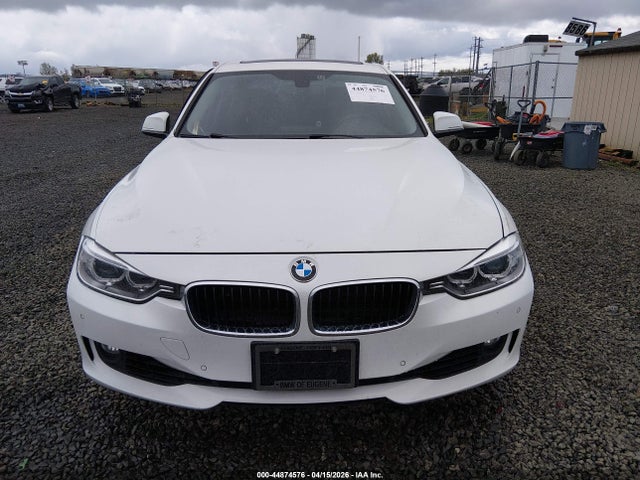 44874576 :رقم المزاد ، WBA3A9G5XDNP37132 vin ، 2013 Bmw 335i مزاد بيع