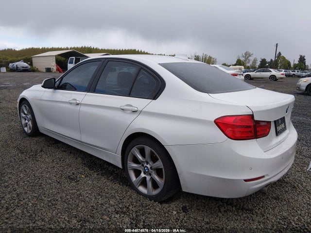 44874576 :رقم المزاد ، WBA3A9G5XDNP37132 vin ، 2013 Bmw 335i مزاد بيع