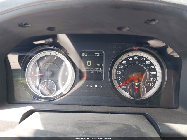 2017 Ram 1500 Tradesman  4x4 5'7 Box მანქანა იყიდება აუქციონზე, vin: 1C6RR7KG5HS557476, აუქციონის ნომერი: 44874588