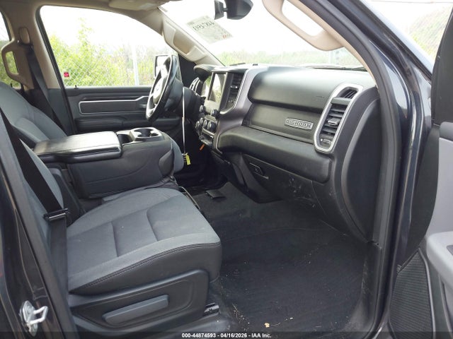 44874593 :رقم المزاد ، 1C6SRFFT6LN155461 vin ، 2020 Ram 1500 Big Horn  4x4 5'7 Box مزاد بيع