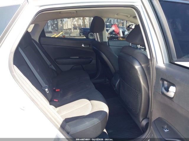 5XXGT4L34LG390137 KIA Optima Lx