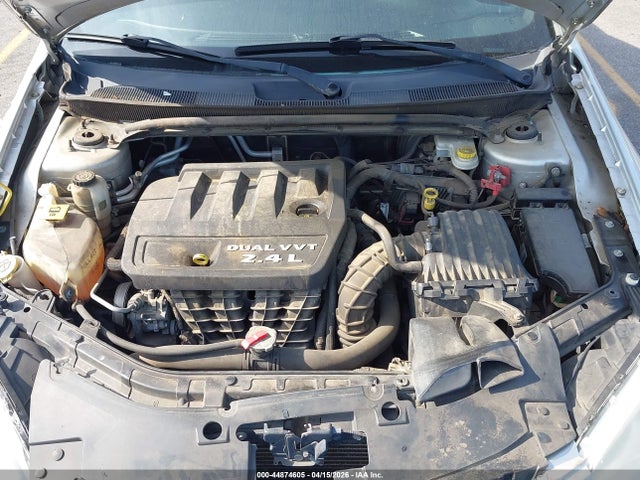 Продажа на аукционе авто 2011 Chrysler 200 Lx, vin: 1C3BC4FB2BN585643, номер лота: 44874605