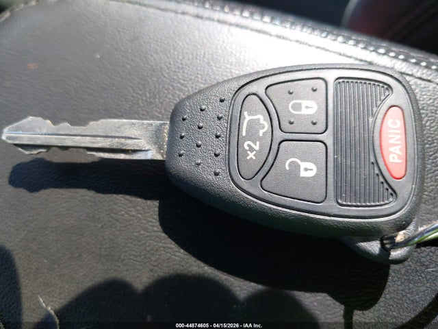 Продажа на аукционе авто 2011 Chrysler 200 Lx, vin: 1C3BC4FB2BN585643, номер лота: 44874605