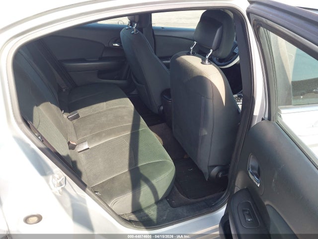 Продажа на аукционе авто 2011 Chrysler 200 Lx, vin: 1C3BC4FB2BN585643, номер лота: 44874605